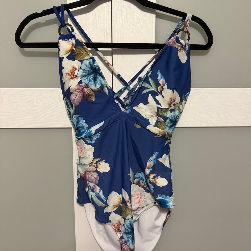 Cup she Blue Floral Strappy One-Piece Swimsuit Size Small